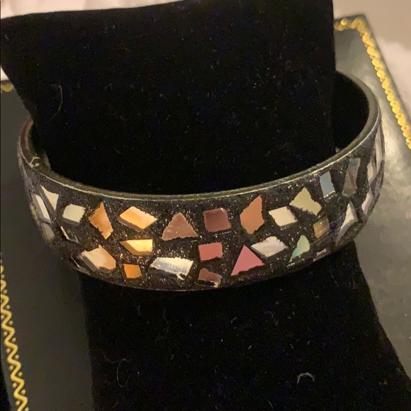 Trendy Mirrored Bangle Bracelet - Picture 5 of 8